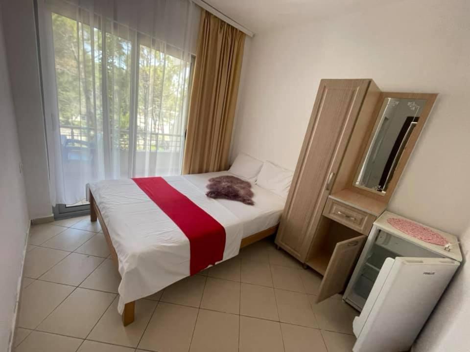 Aparthotel Vila Tufi Velipojë Eksteriør bilde