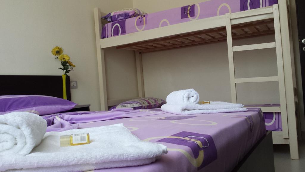 Aparthotel Vila Tufi Velipojë Rom bilde